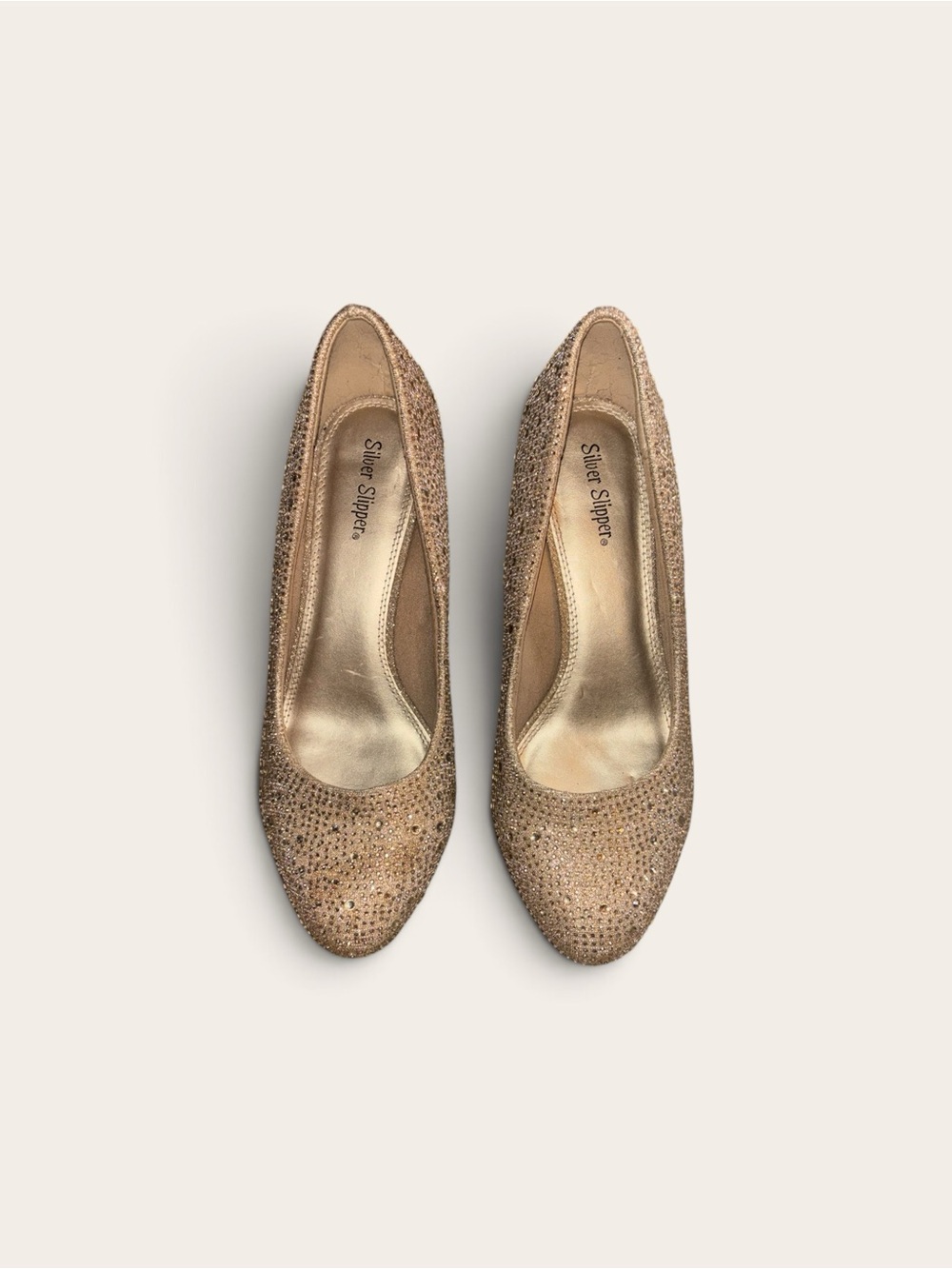 Gold Glitter Round-Toe Pumps